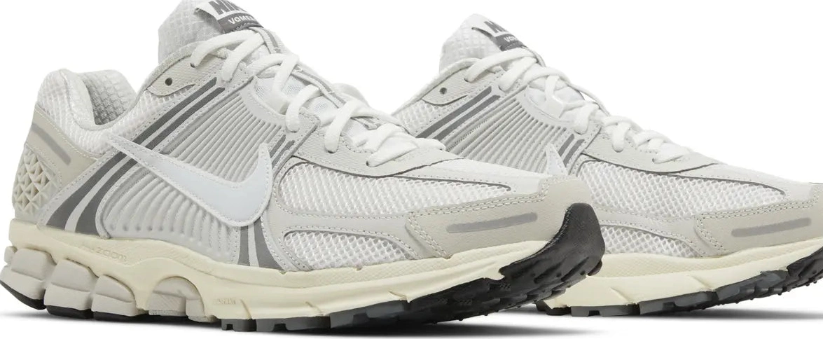 5 Platinum Vomero Tint Zoom Nike 0825
